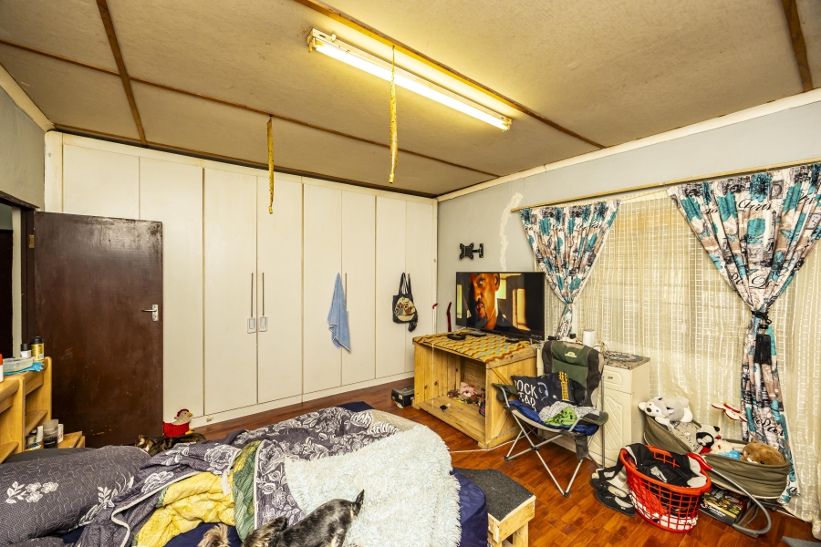 3 Bedroom Property for Sale in Summerpride Eastern Cape